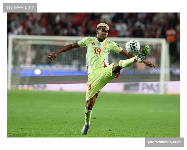 亚马尔19岁前斩获21个西甲进球 本世纪仅次于姆巴佩23球 亚马尔19岁前斩获21个西甲进球 本世纪仅次于姆巴佩23球